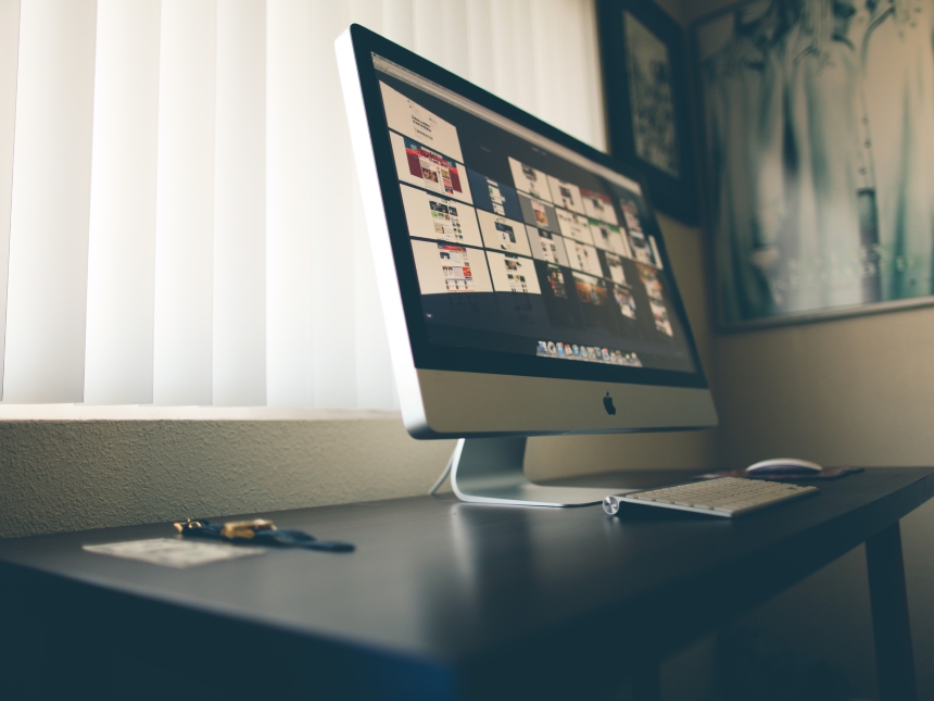 Компактные моноблоки Apple iMac купить в Up-House.ru